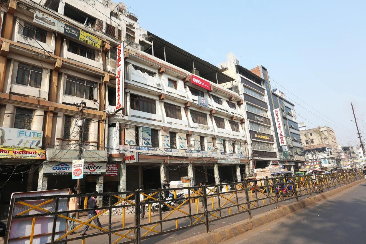 Oyo 4956 Hotel Maharaja Palace Kanpur Exterior foto